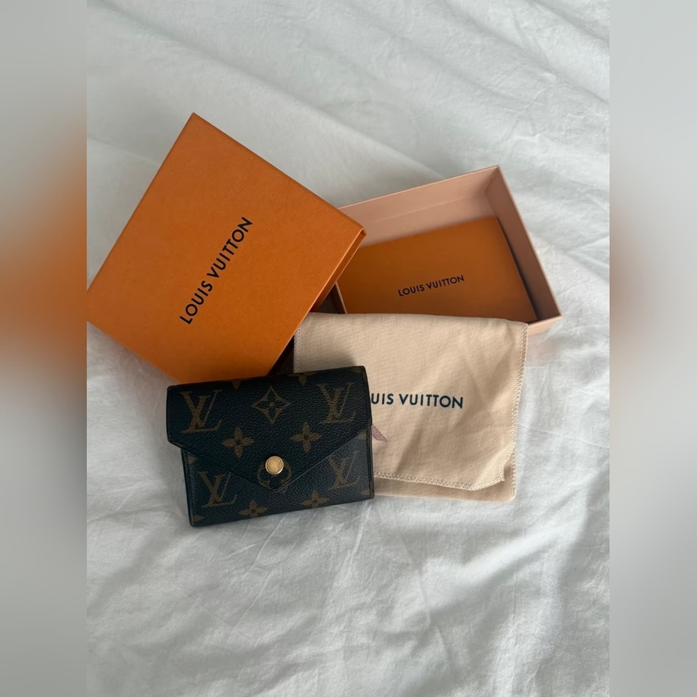 Louis Vuitton Monogram Victorine Wallet